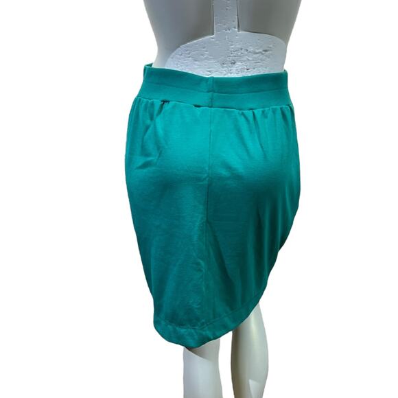 Green Diversity Sports Petite Skirt, Good Condition - Picture 3 of 9